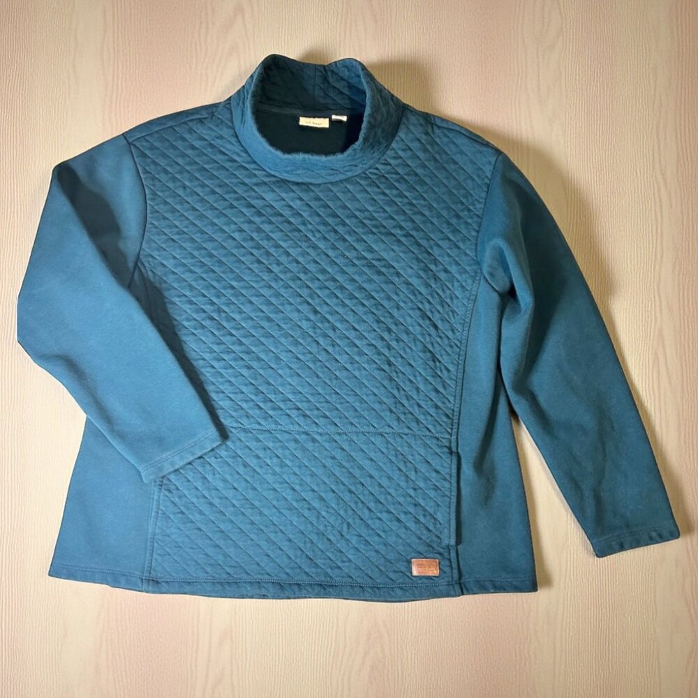 L. L. Bean quilted pullover mock neck top in turquoise